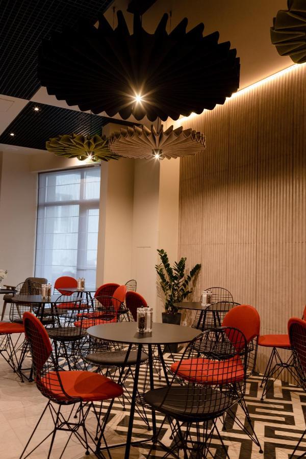 Готель Ibis Lviv Center Екстер'єр фото
