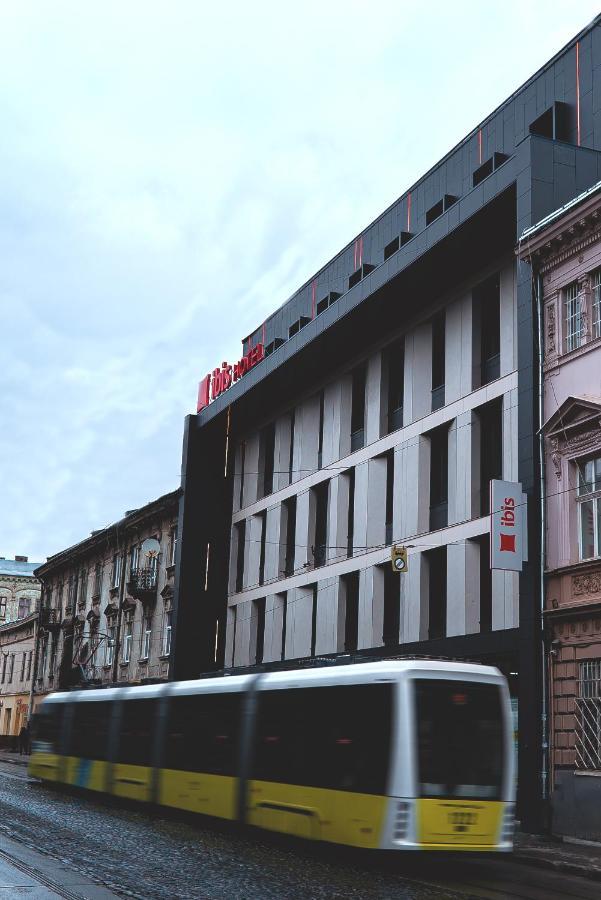 Готель Ibis Lviv Center Екстер'єр фото