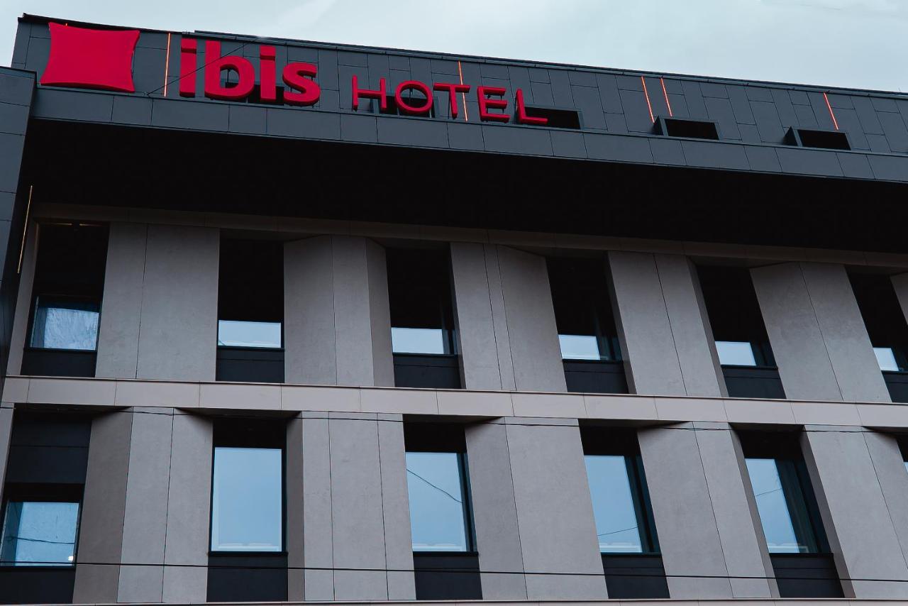 Готель Ibis Lviv Center Екстер'єр фото